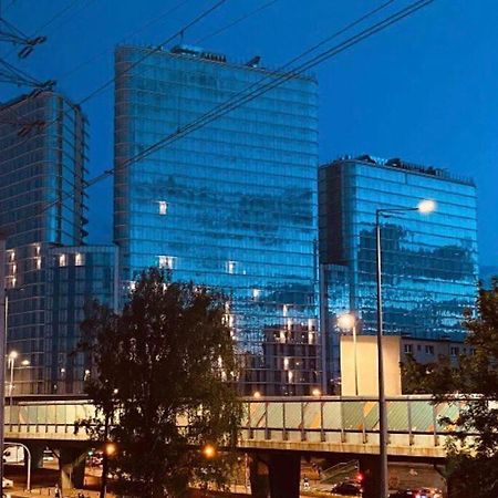 Gustowny Apartament Na Woli Varsóvia Exterior foto