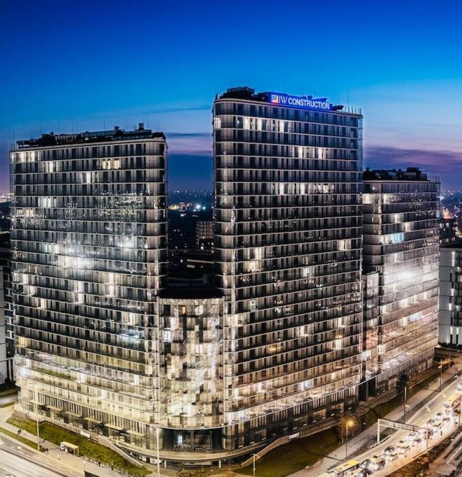 Gustowny Apartament Na Woli Varsóvia Exterior foto